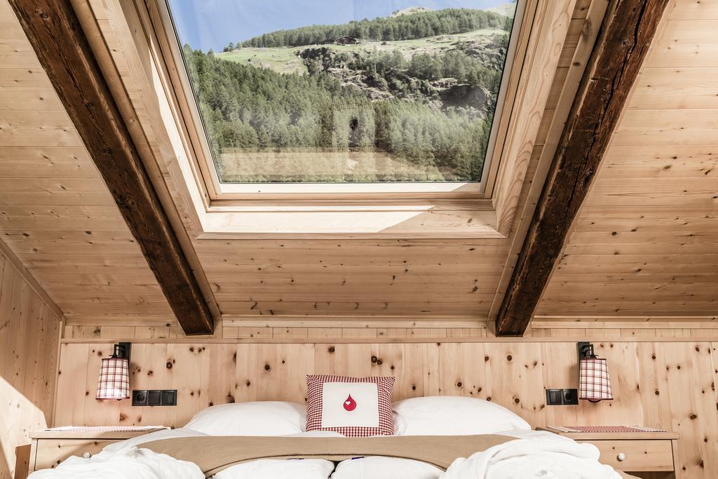 Hotel Oberraindlhof Senales/Schnals Pokoj fotografie
